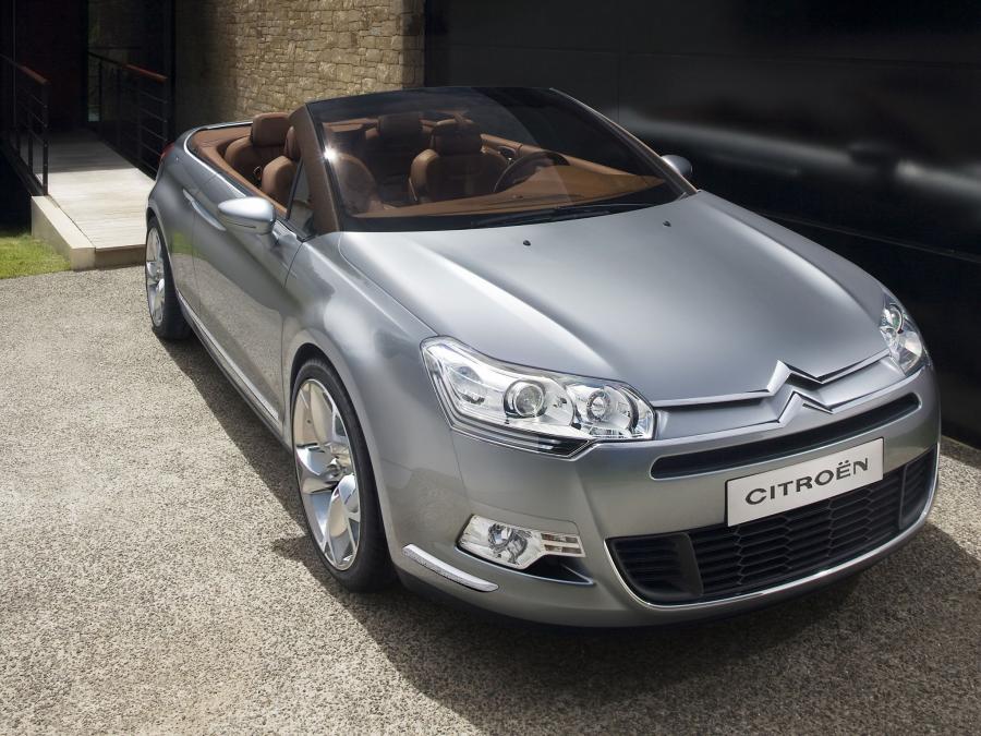  Citroen C5 Airscape Concept 2007 года  (фото 9 из 16)